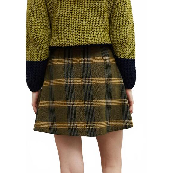 NEW DR BLOOM wink plaid skirt in green - Picture 2 of 5